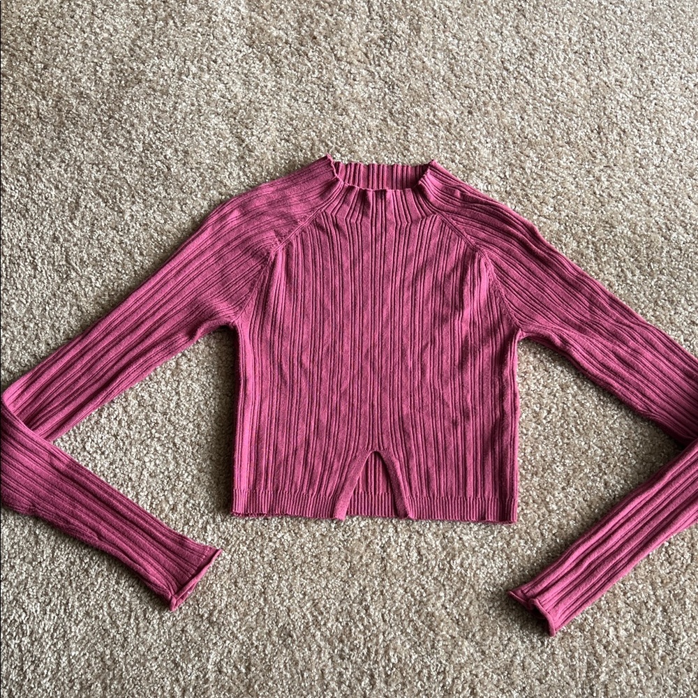 Cropped long tee top